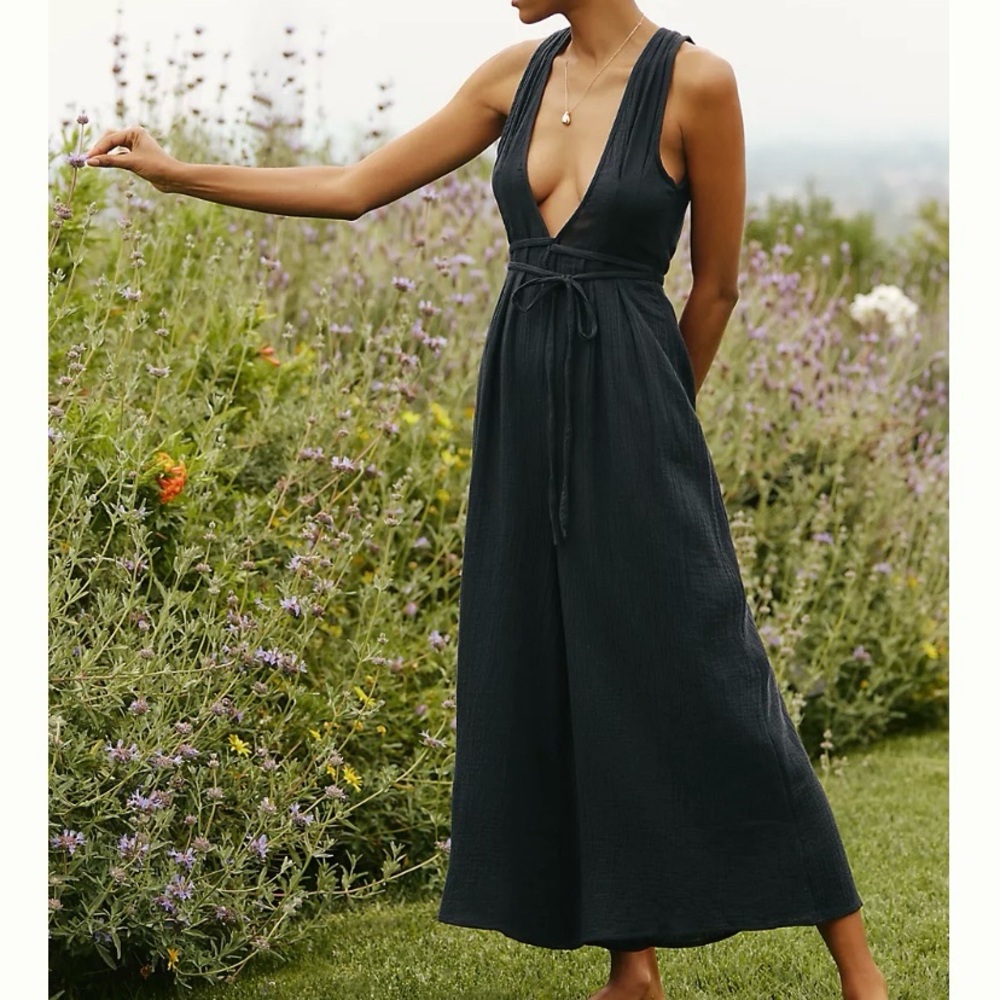 ANTHROPOLOGIE  Celandine Sleeveless Plunge Jumpsuit size XL MSRP$88+